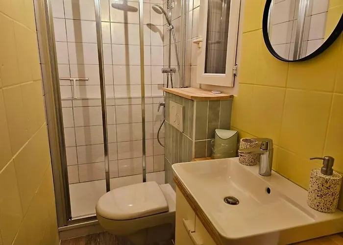 Apartment Le Pastel Yourhosthelper Narbonne